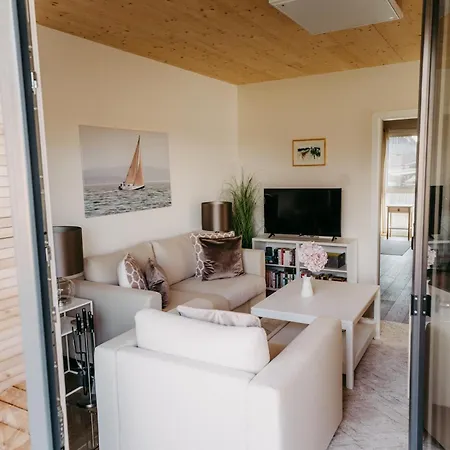 シャレー Drauinsel